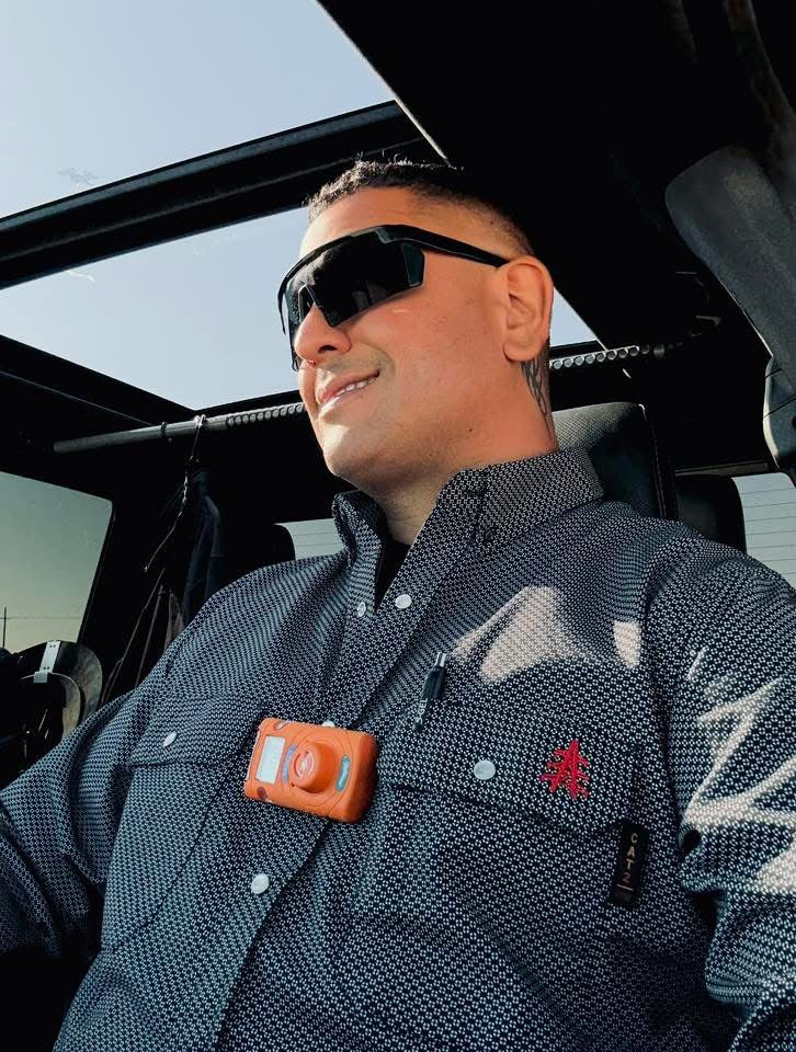 Boost Your Work Performance with the Shadow Black FR Pearl Snap Shirt